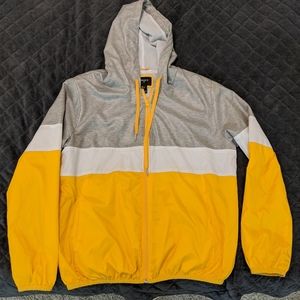 Tricolor windbreaker